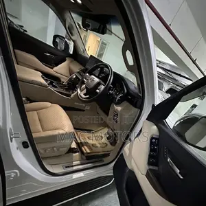 Toyota Land Cruiser 3.3 DT 2022 White