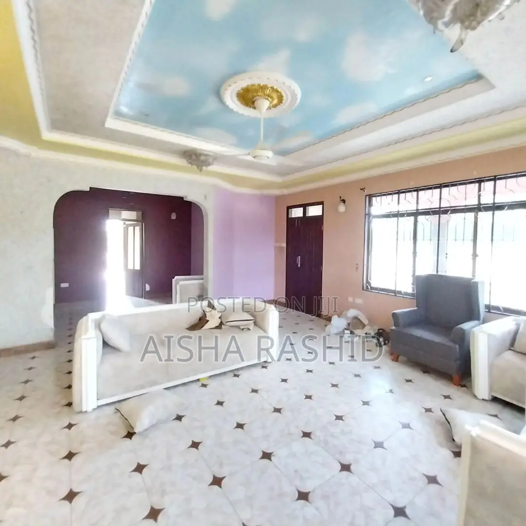 4bdrm House in Kinondoni for rent