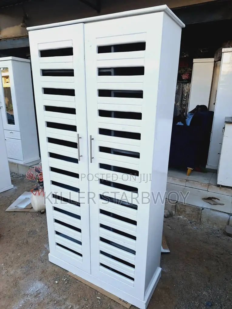 Show Rack Used