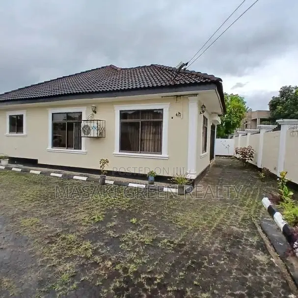 3bdrm House in Mbezi Beach, Kinondoni for sale