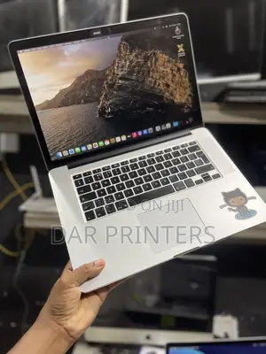 Laptop Apple MacBook Pro 2015 16GB Intel Core I7 SSD 256GB
