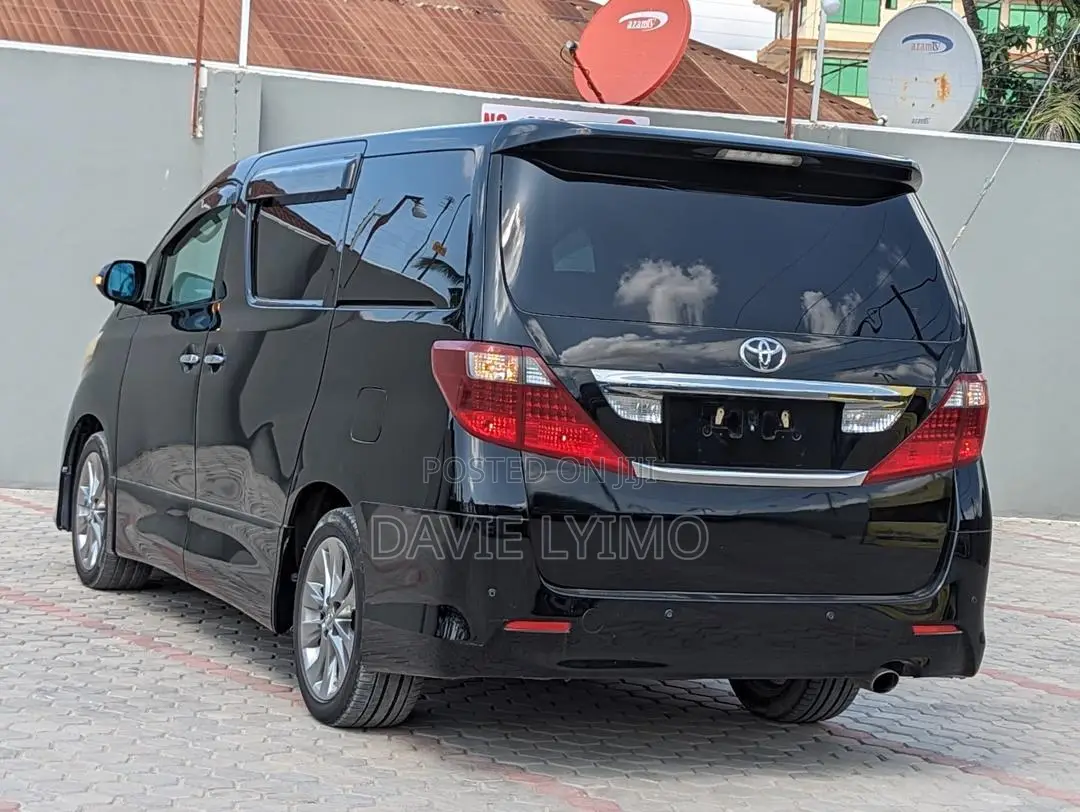 Toyota Alphard 2010 Black