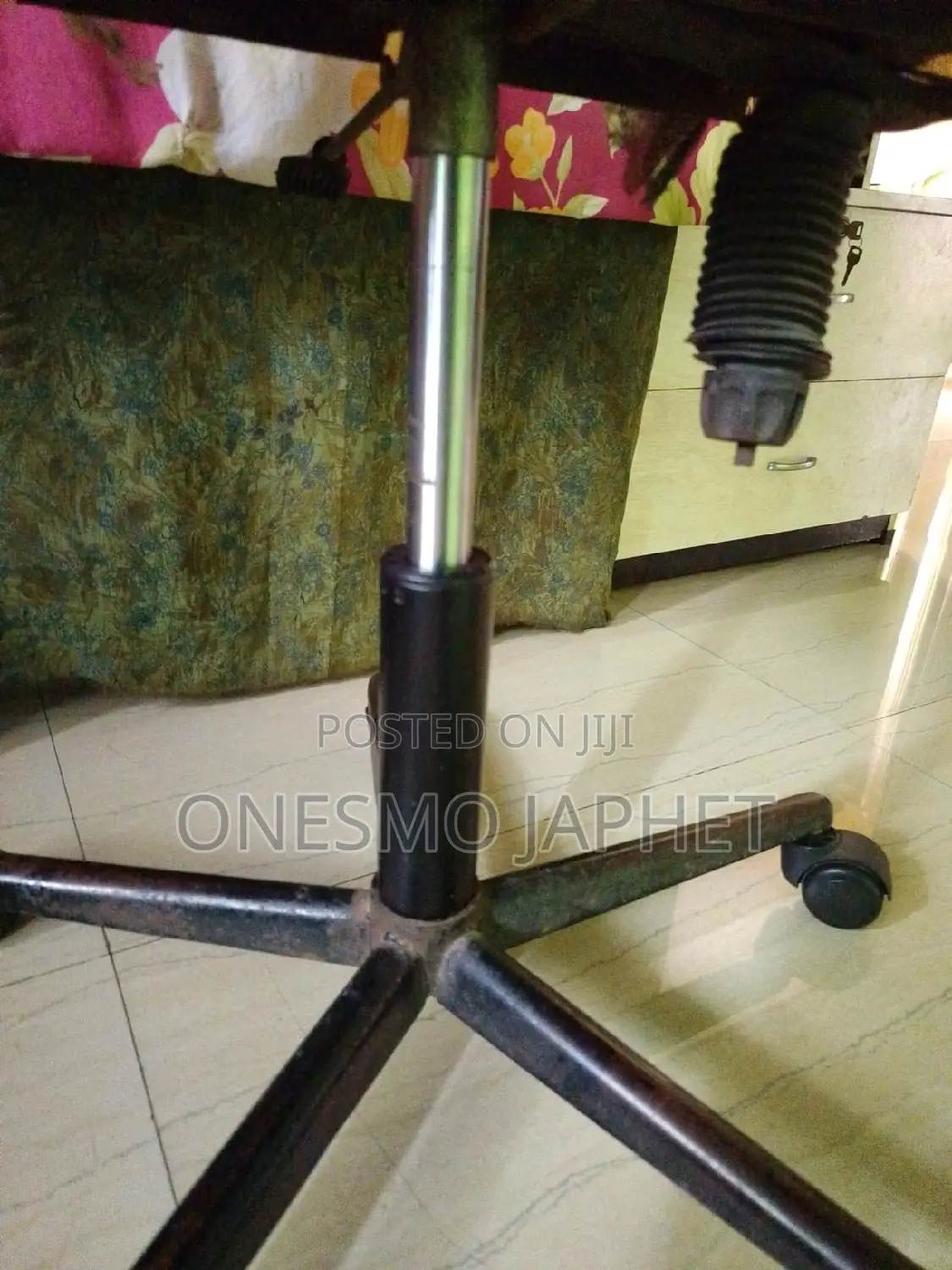 Haydraulic Pump (Chairs)