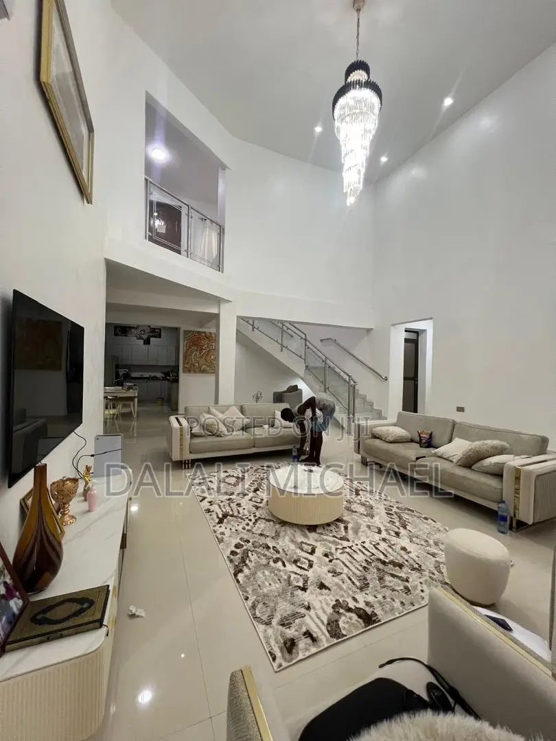 Furnished 5bdrm House in Ununio Beach for rent