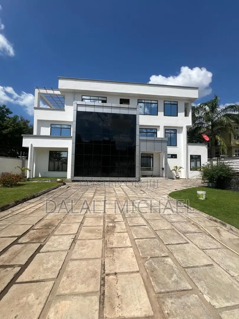 Furnished 5bdrm House in Ununio Beach for rent