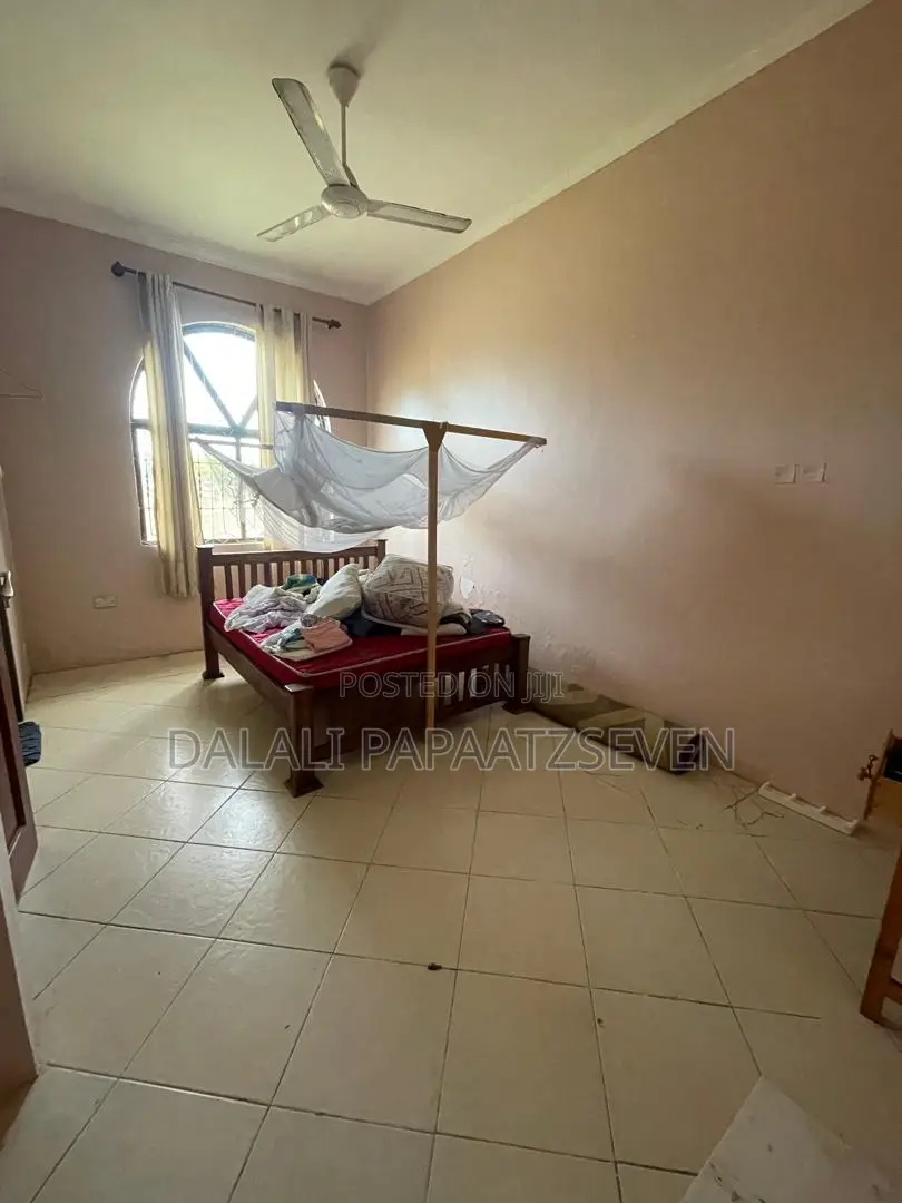 1bdrm Apartment in Dalalipapaatzseven, Kinondoni for rent