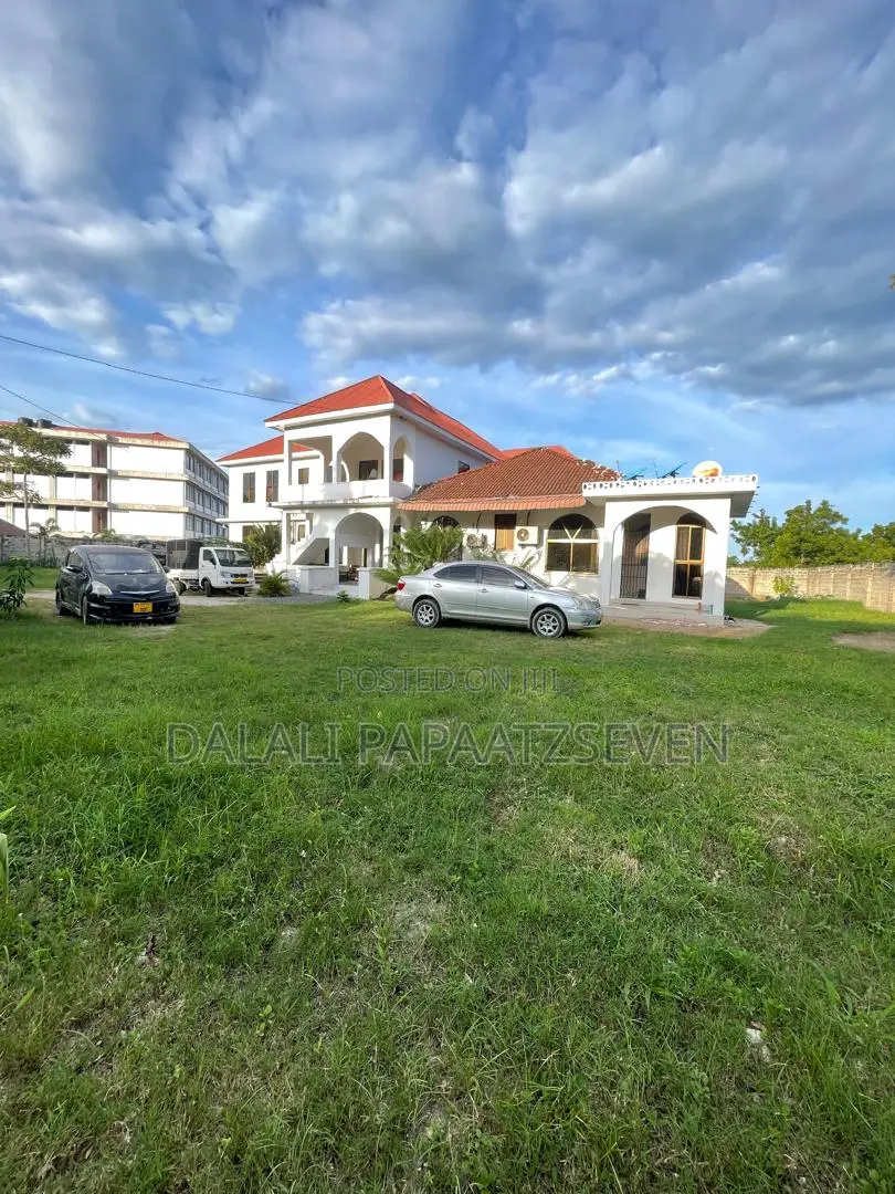 1bdrm Apartment in Dalalipapaatzseven, Kinondoni for rent