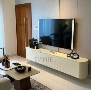 Showcase Ya Tv Futi 6 Ya Ukutani Rangi Nyeupe