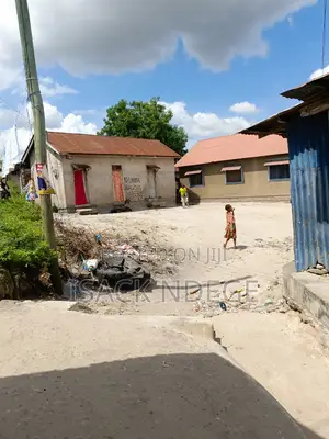 3bdrm Mansion in Mombasa Ukonga, Kinondoni for sale