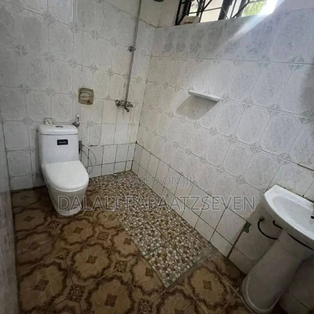 4bdrm House in Dalalipapaatzseven, Kinondoni for rent