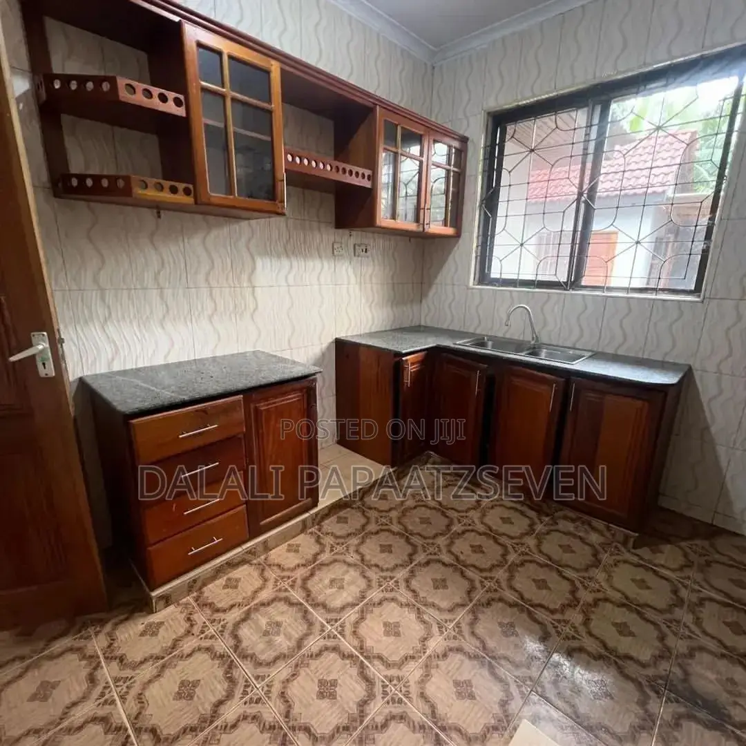 4bdrm House in Dalalipapaatzseven, Kinondoni for rent