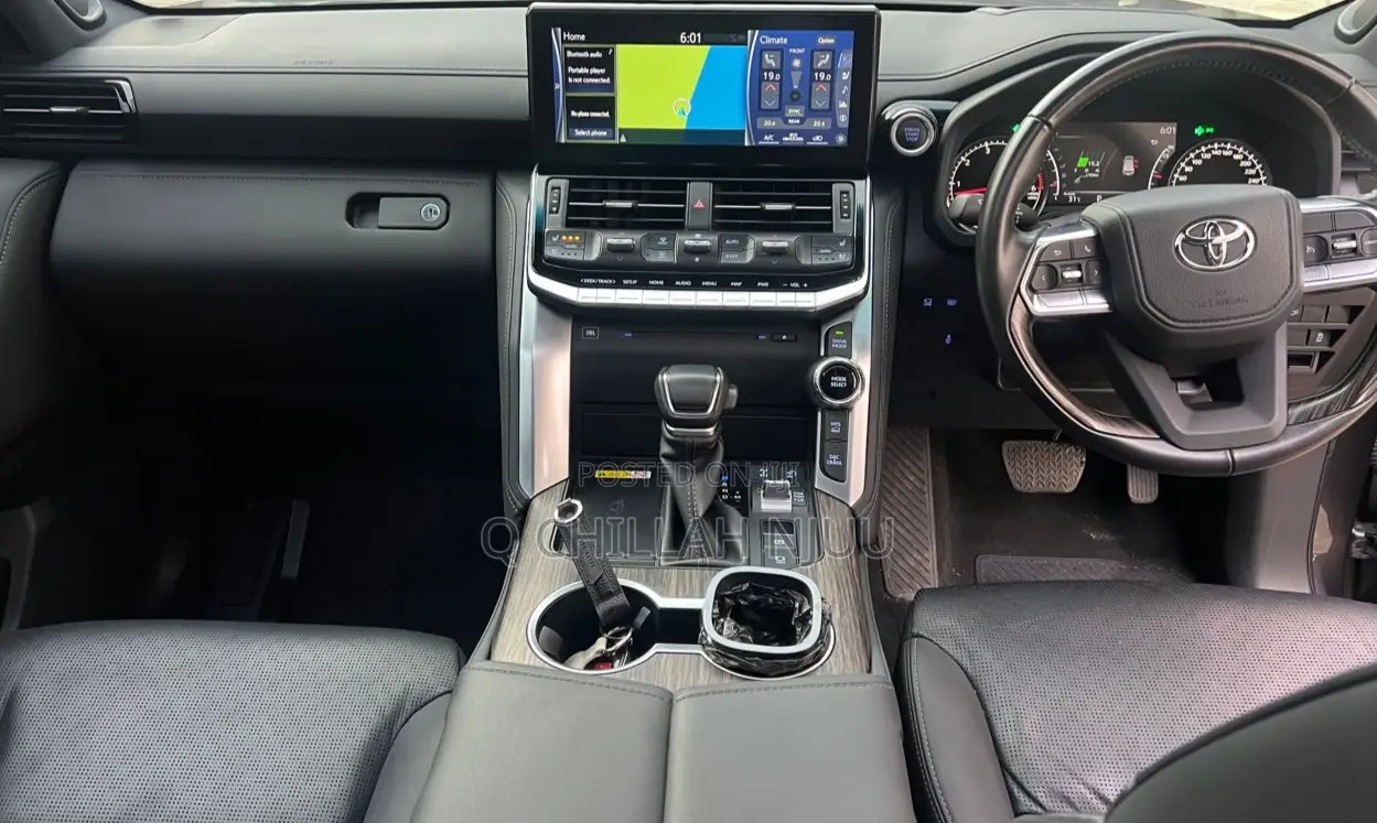 Toyota Land Cruiser 2022 Gray