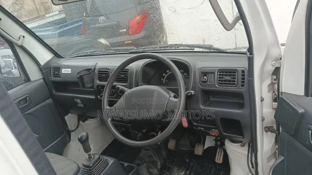 Suzuki Carry Frezer Unregistered