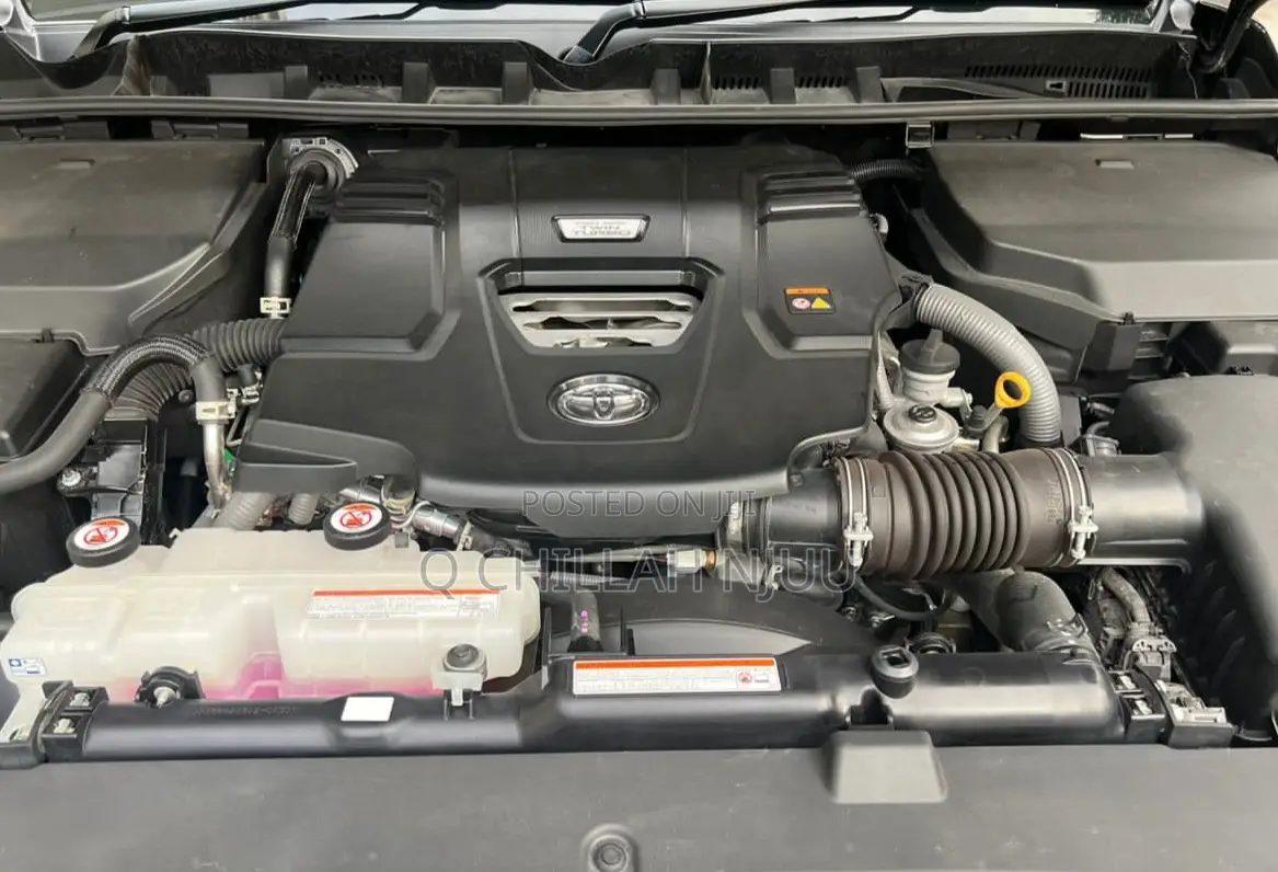 Toyota Land Cruiser 2022 Gray