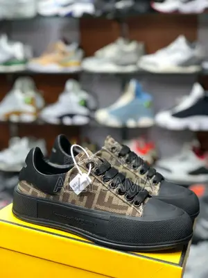 Alexander McQueen Canvas Original