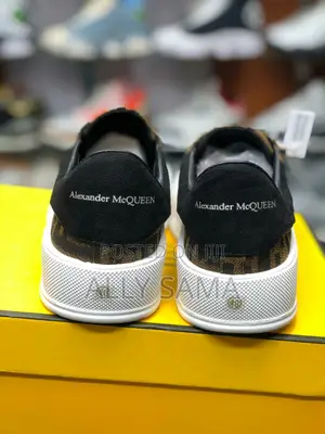Alexander McQueen Canvas Original