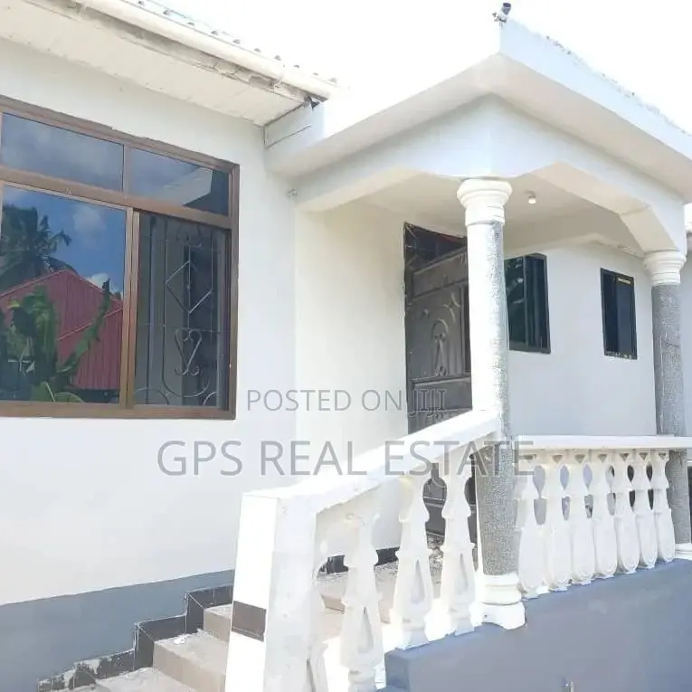 3bdrm House in Mbezi Mwisho, Kinondoni for sale