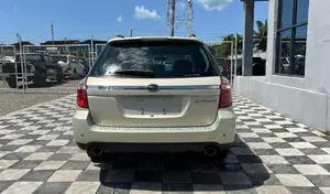 Subaru Outback 2008 Gold