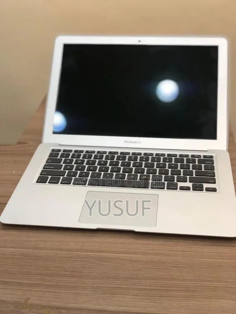 Laptop Apple MacBook Air 2017 8GB Intel Core I5 SSD 256GB