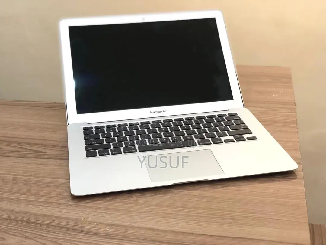 Laptop Apple MacBook Air 2017 8GB Intel Core I5 SSD 256GB