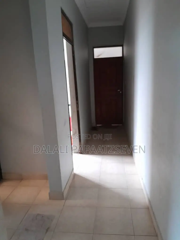 3bdrm House in Dalalipapaatzseven, Kinondoni for sale
