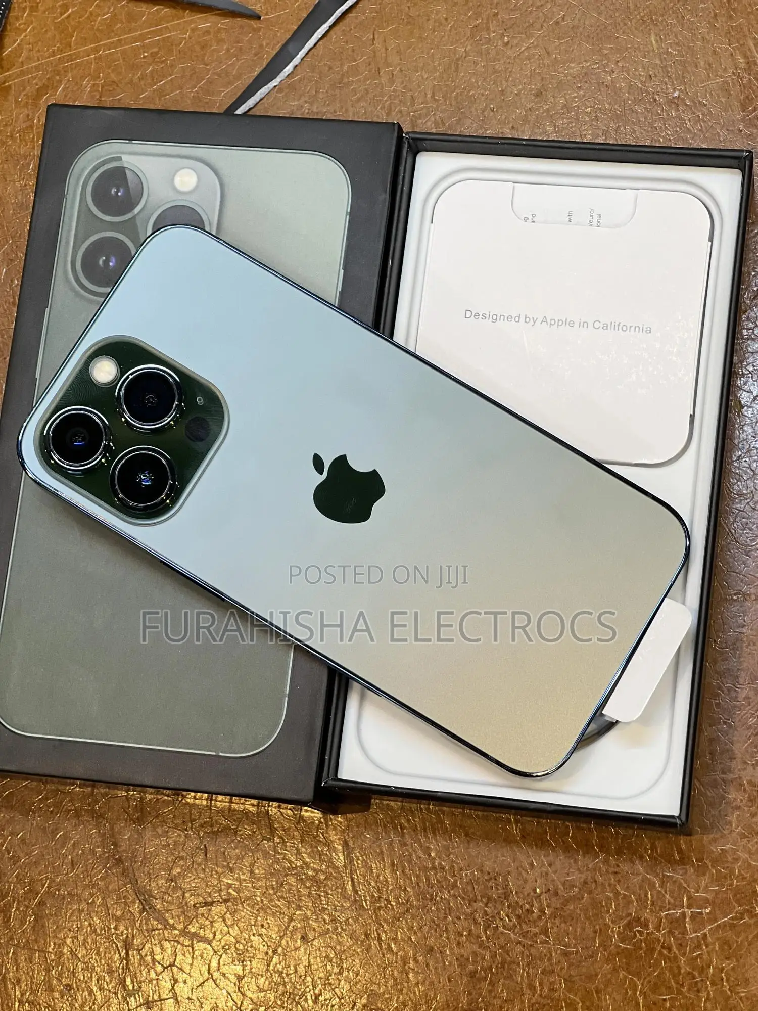 New Apple iPhone 13 Pro 256 GB Green