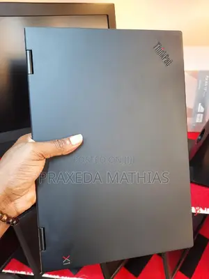 Laptop Lenovo Thinkpad X1 Yoga 8GB Intel Core I7 SSD 256GB