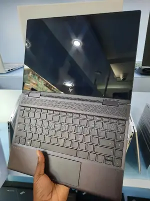 Laptop HP Envy X360 16GB AMD Ryzen 7 SSD 512GB