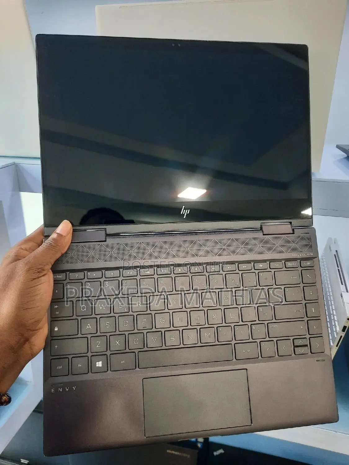 Laptop HP Envy X360 16GB AMD Ryzen 7 SSD 512GB