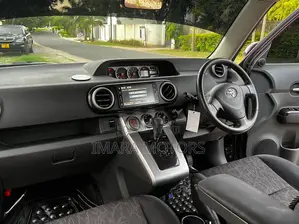 Toyota Corolla Rumion 2011 Black
