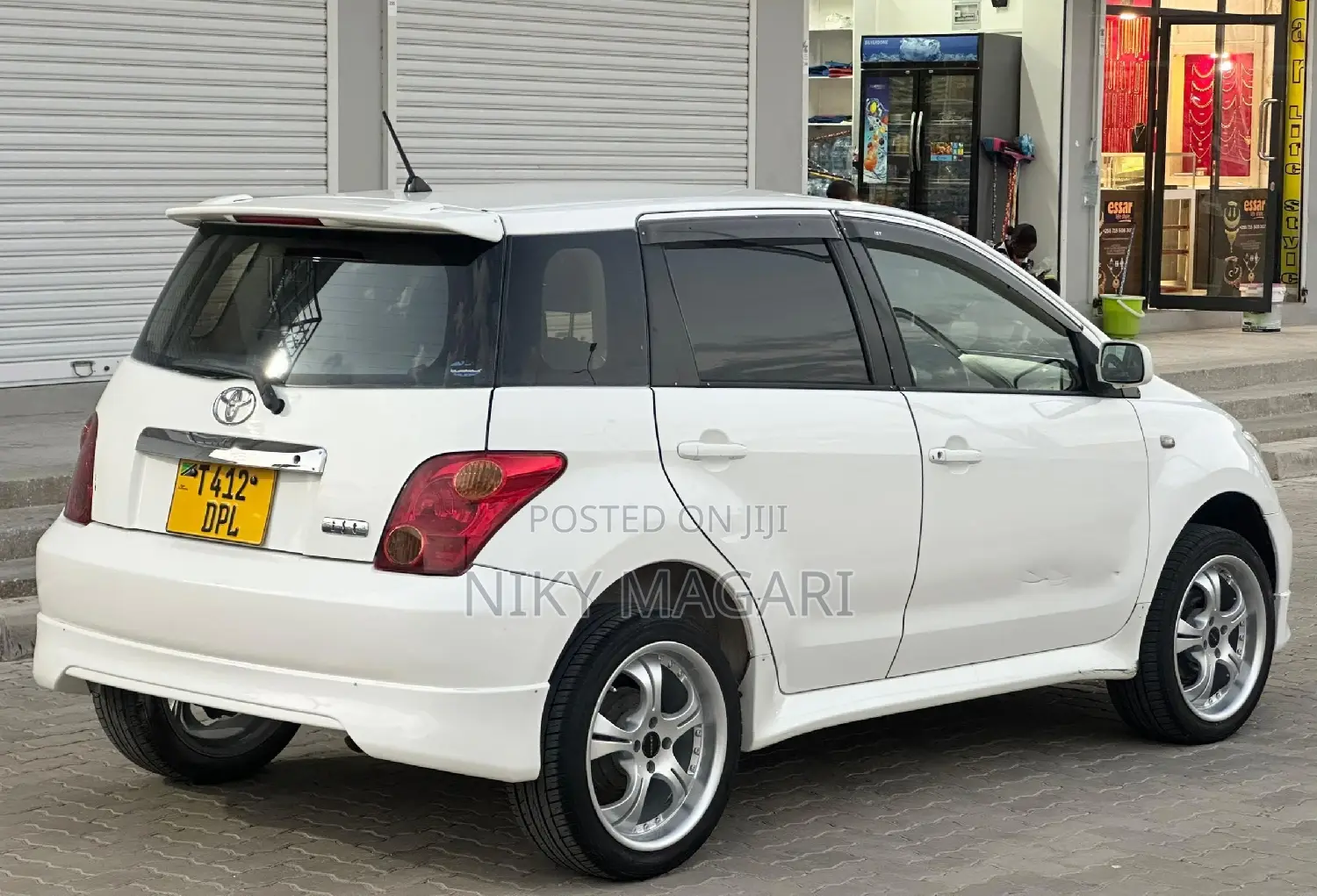 Toyota IST 2003 White