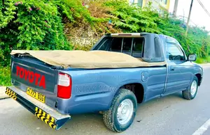 Toyota Hilux 2.5 Cab 2005 Green