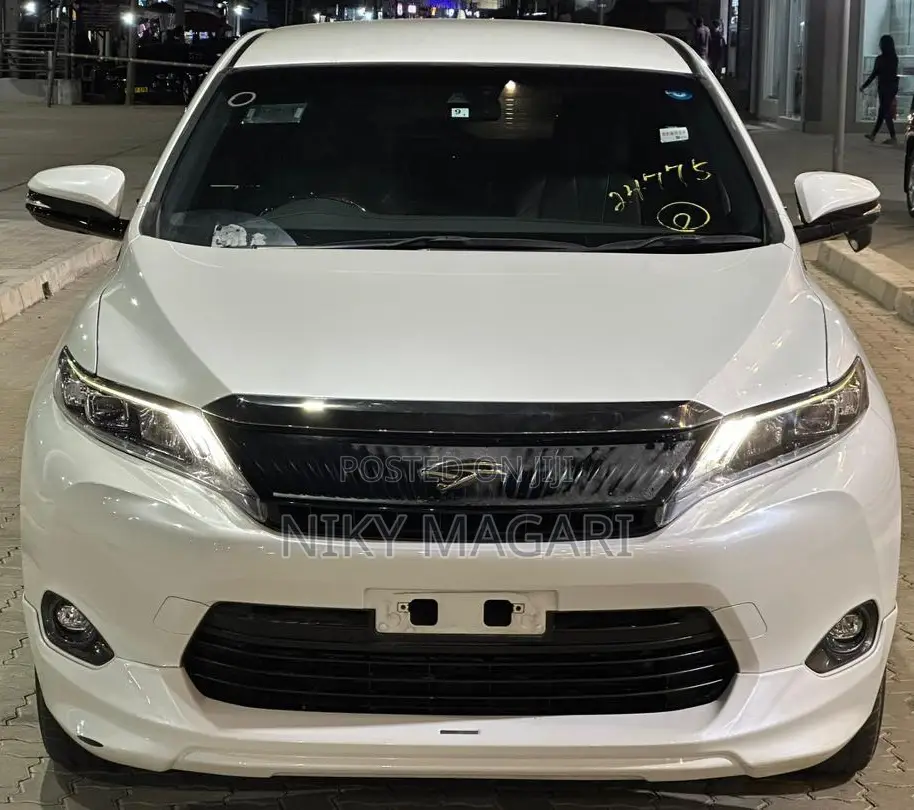 Toyota Harrier 2015 White