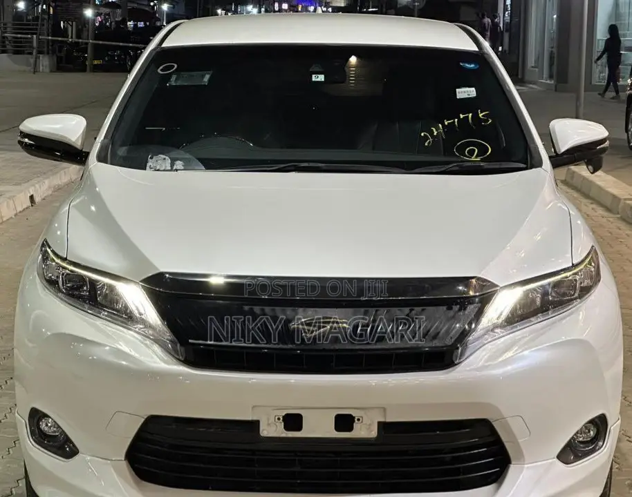 Toyota Harrier 2015 White