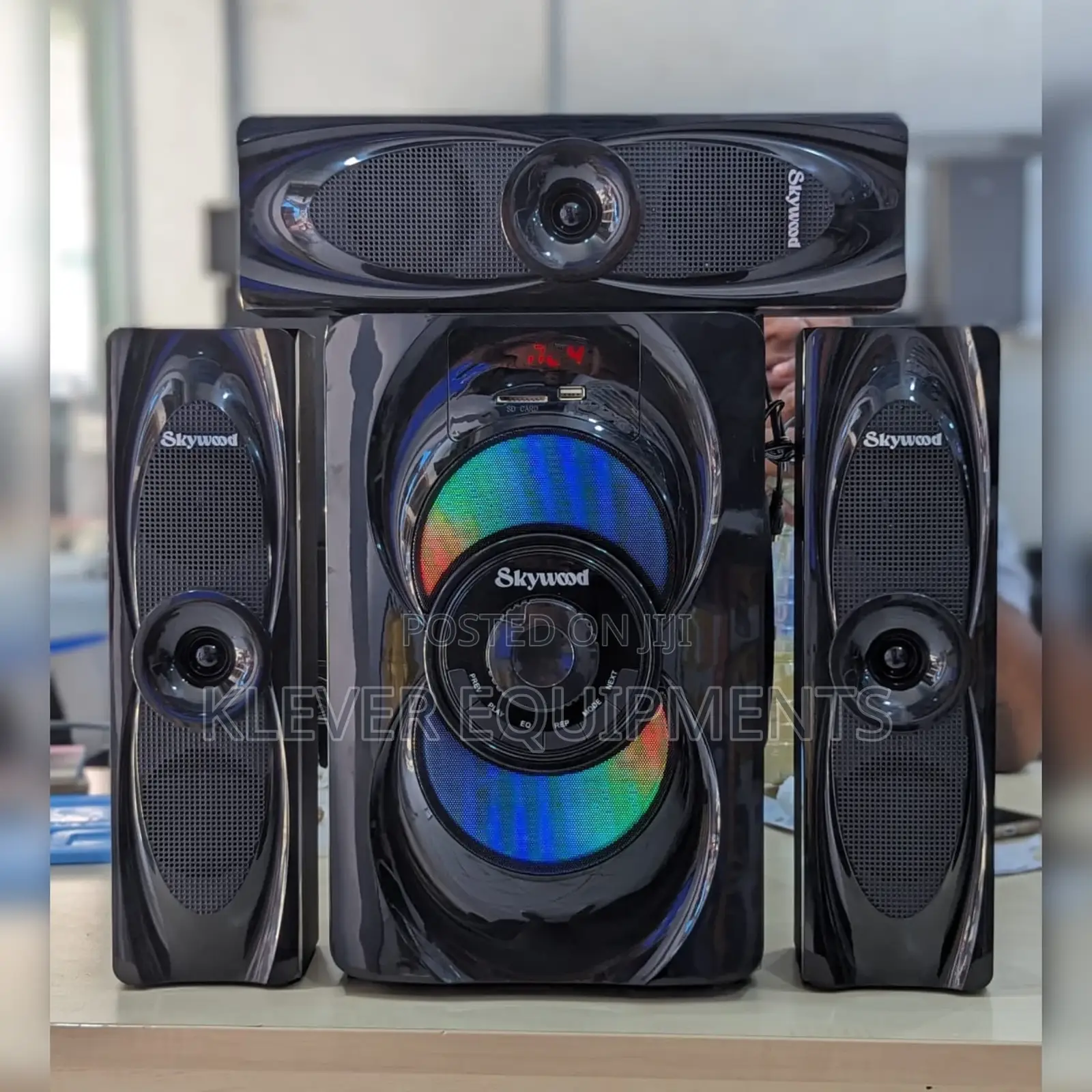 Skywood Subwoofer R-25