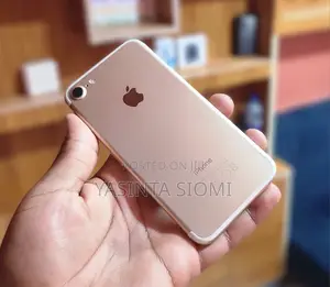 Apple iPhone 7 32 GB Rose Gold