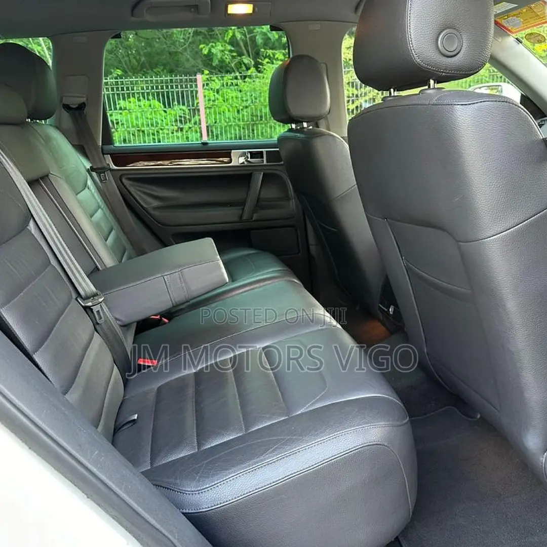 Volkswagen Touareg 2008 White
