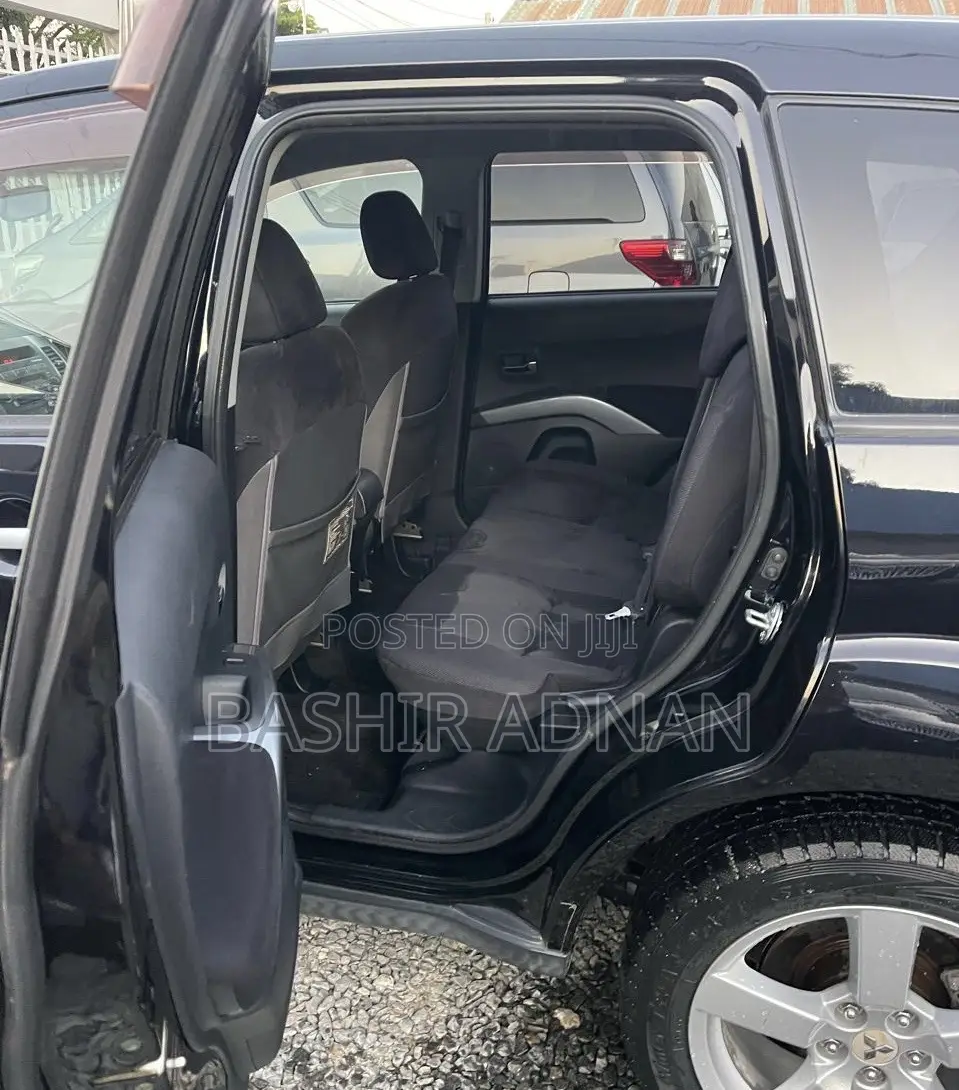 Mitsubishi Outlander 2009 Black