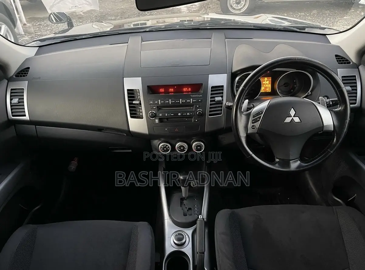 Mitsubishi Outlander 2009 Black