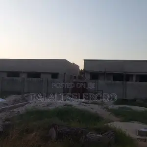 8bdrm Apartment in Mbezi Beach India for sale