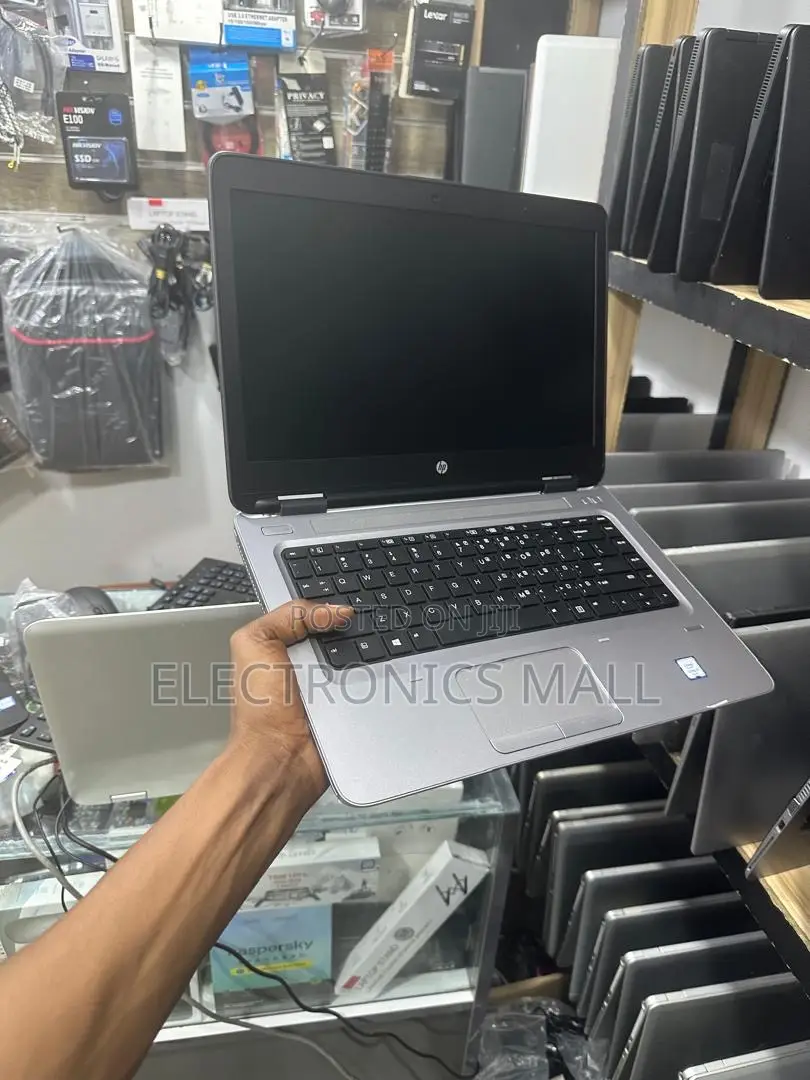 Laptop HP EliteBook 820 G3 4GB Intel Core I5 HDD 500GB