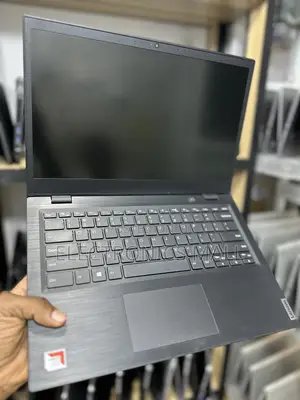 Laptop Lenovo Thinkbook 14 4GB AMD A6 HDD+SSD 500GB