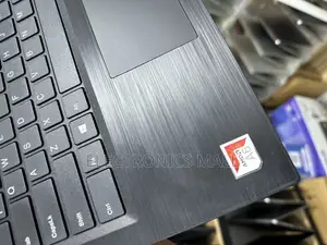Laptop Lenovo Thinkbook 14 4GB AMD A6 HDD+SSD 500GB