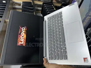 Laptop Lenovo 4GB AMD A6 HDD+SSD 500GB