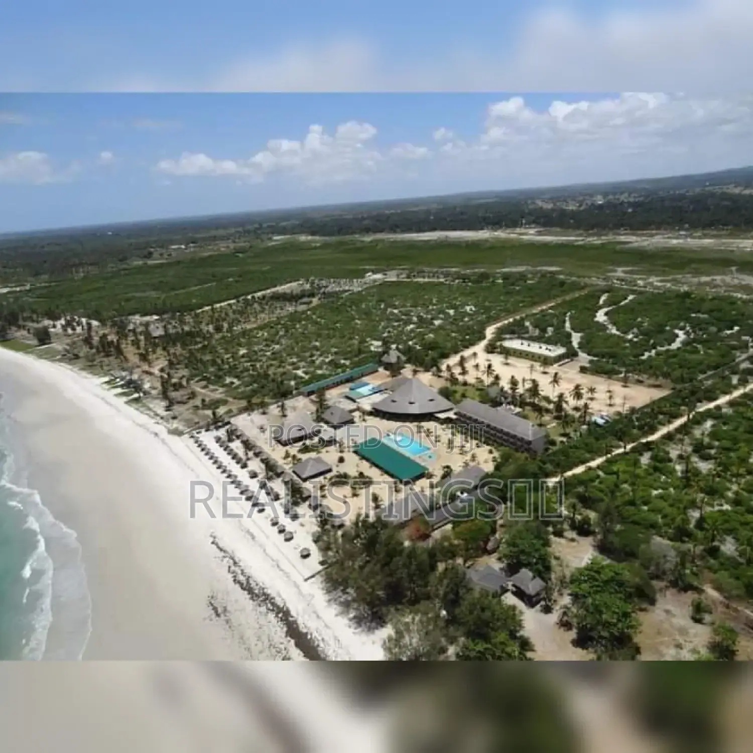 Kigamboni: 4 Star Operating Beach Hotel Inauzwa - Dar