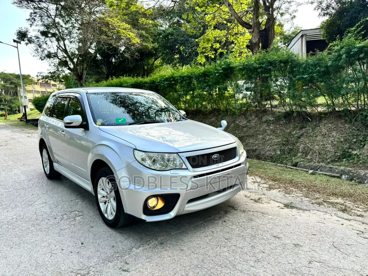 Subaru Forester 2011 Silver