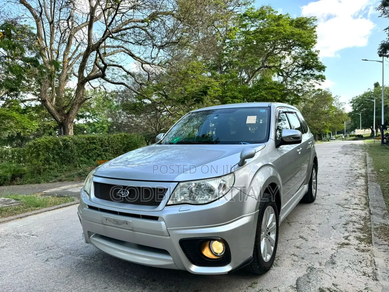 Subaru Forester 2011 Silver