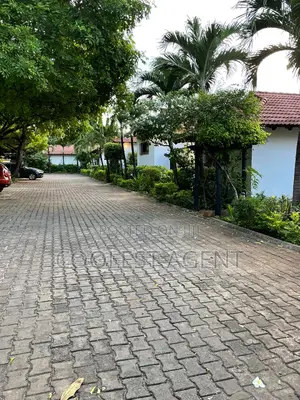 Furnished 4bdrm Villa in Oysterbay, Kinondoni for rent