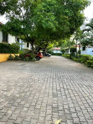 Furnished 4bdrm Villa in Oysterbay, Kinondoni for rent