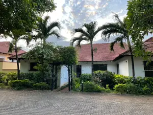 Furnished 4bdrm Villa in Oysterbay, Kinondoni for rent